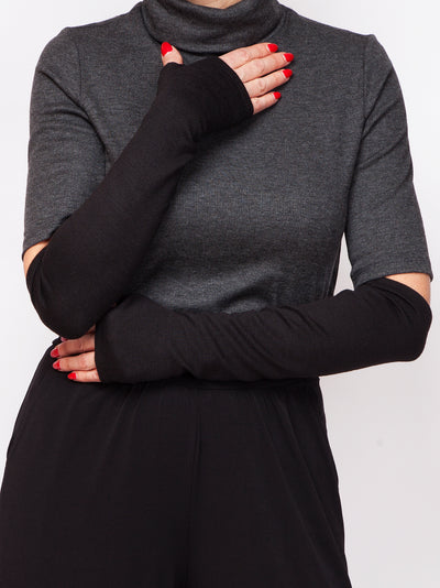 Women's cozy brushed sweater knit arm warmers in black