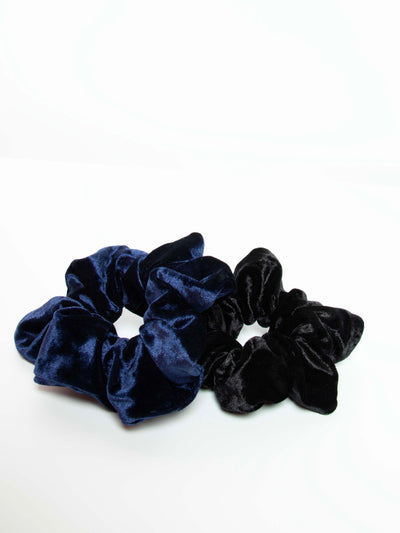 2 pack of Crushed velvet hair scrunchies in black and sapphire blue
