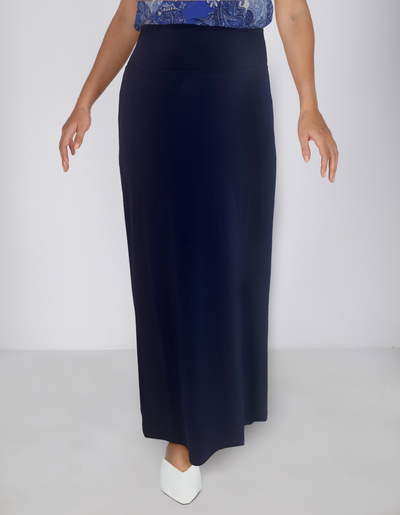 Women's maxi skirt with side slits in navy blue